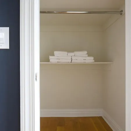 Apartment Midtown E 1br Office Nook Doorman Gym Nyc-43