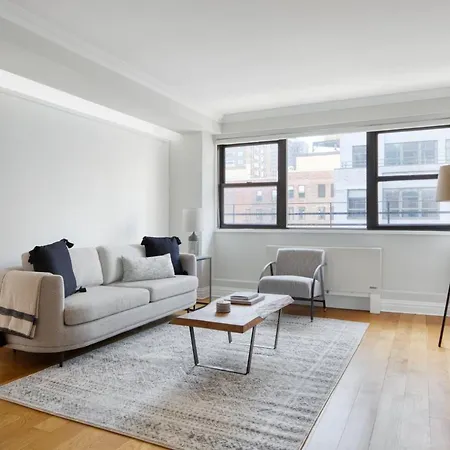 Midtown E 1br Office Nook Doorman Gym Nyc-43 *