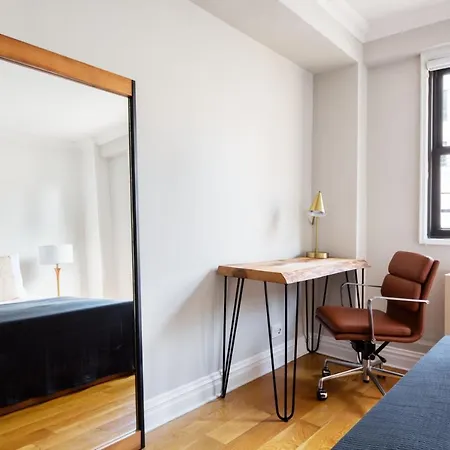 Apartment Midtown E 1br Office Nook Doorman Gym Nyc-43 *