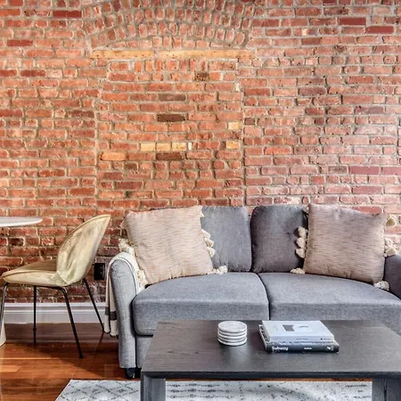 Soho 2br W Wd Balcony Nr Whole Foods Nyc-892 *