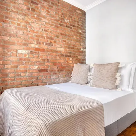 Apartment Soho 2br W Wd Balcony Nr Whole Foods Nyc-892 *