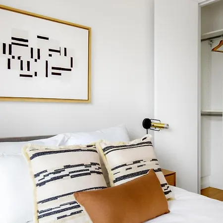 Sutton Place 2br W Gym Pool Dm Nr Pk Nyc-464