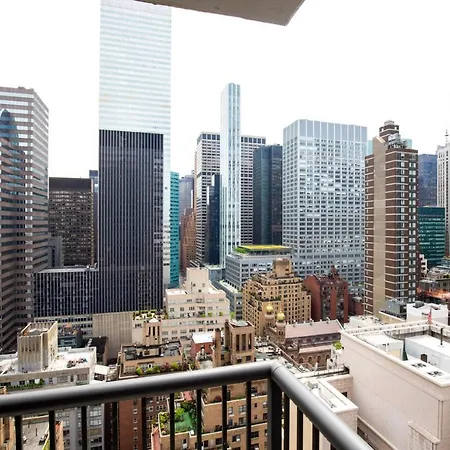 Sutton Place 2br W Gym Pool Dm Nr Pk Nyc-464 Apartment