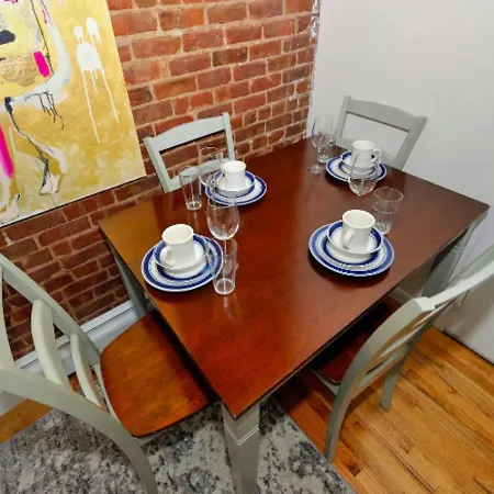 Three Bd Near Times Square New York