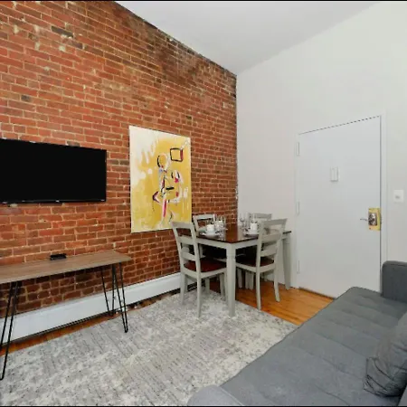 Three Bd Near Times Square * New York