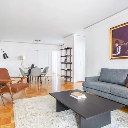 Apartment Midtown 2br W Gym Doorman Nr Park Nyc-506 New York