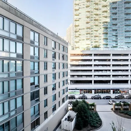 Apartment Lic 1br W Doorman Gym Pool Wd Nr East River Nyc-942