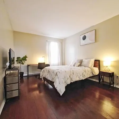 Spacious & Stylish 2br Apt In Bedstuy * New York