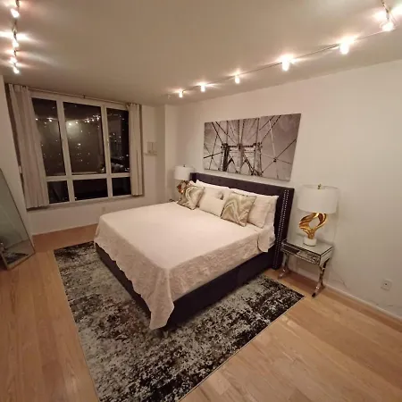 Large 3 Bedroom 2 Blocks From Times Square Aparthotel New York