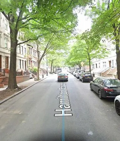 Apartment Lux 1 Bedroom With A Private Yard In A Historical New York