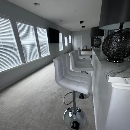 Beachfront House Near Jfk Airport * New York