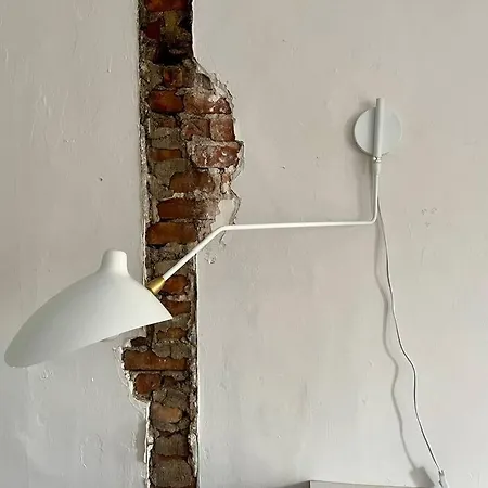 Deconstructed Loft In Greenpoint Apartment *