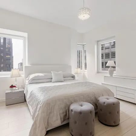 Luxury Apartment, Manhattan Apartment *