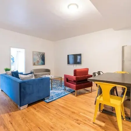 Newly Renovated 3 Bedroom Loft In Midtown West Apartment New York