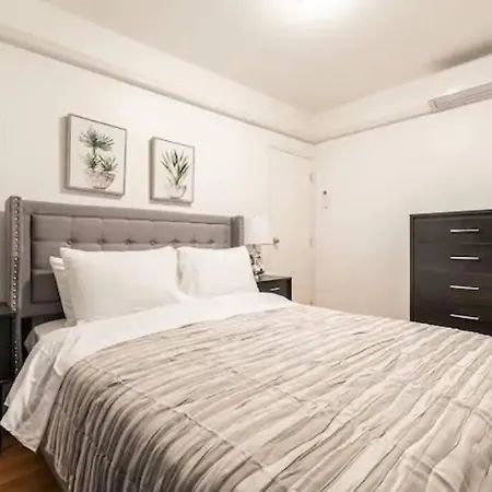 Apartment Newly Renovated 3 Bedroom Loft In Midtown West *