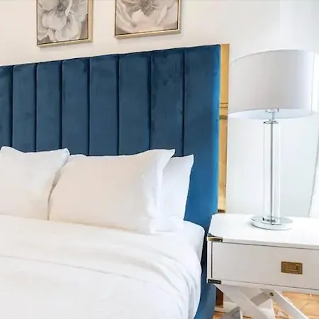 Apartment Newly Renovated 3 Bedroom Loft In Midtown West