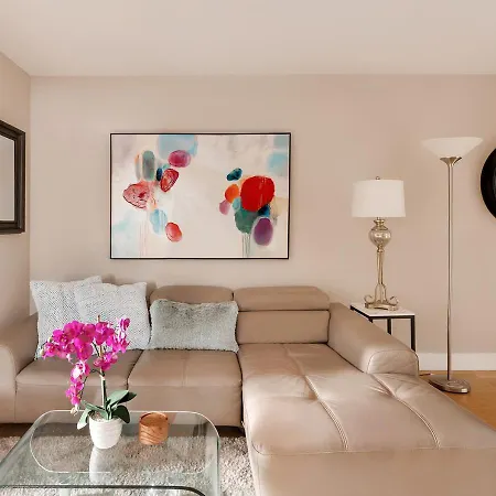 Apartment Elegant 3 Beds 2 Baths By Park