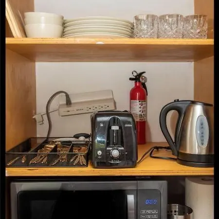 Prime Studio Greenwich Village! Apartment *