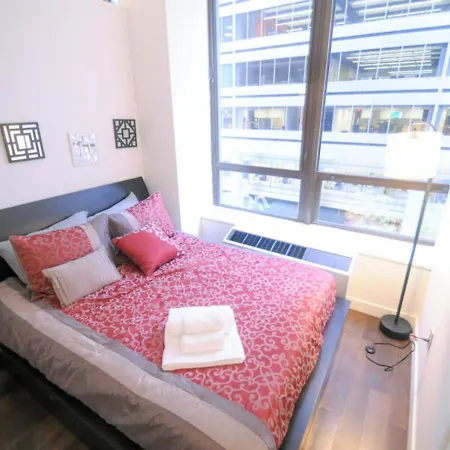 Two Bed One Bath At Street Apartment *