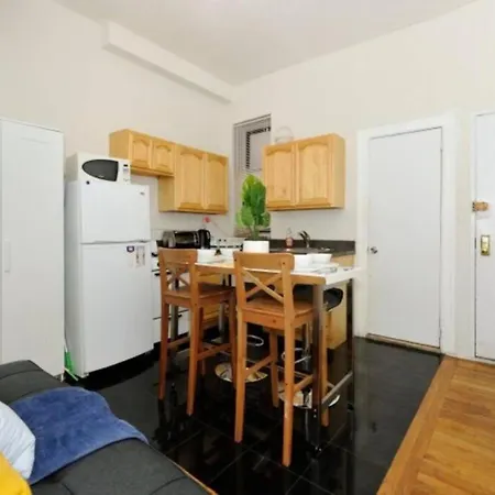 Relaxing 3 Bedroom Near Times Square *