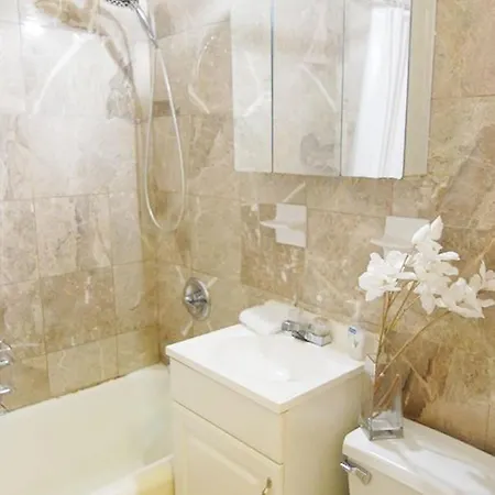 Relaxing 3 Bedroom Near Times Square *