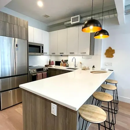Minimalist Brooklyn Gem To Yourself * New York