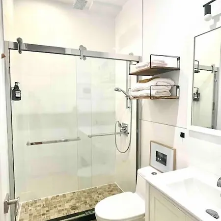 Apartment Minimalist Brooklyn Gem To Yourself New York