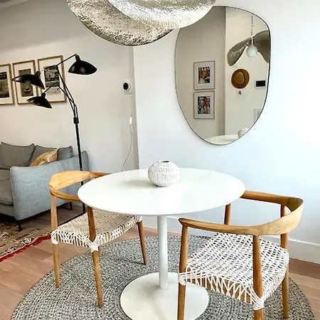 Apartment Minimalist Brooklyn Gem To Yourself *