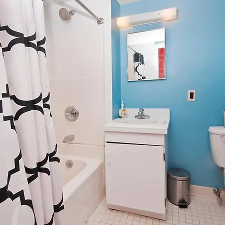 Royal Harlem Apartment *