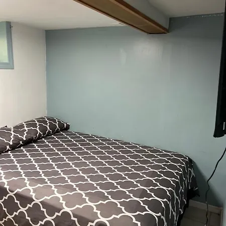 Apartment Basement H 1