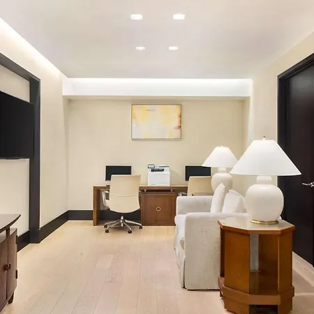 Beekman Tower 3* New York