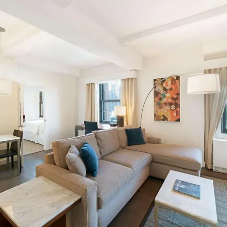 Beekman Tower Aparthotel