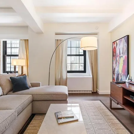 Beekman Tower 3*