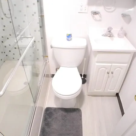 Apartment Away From New York