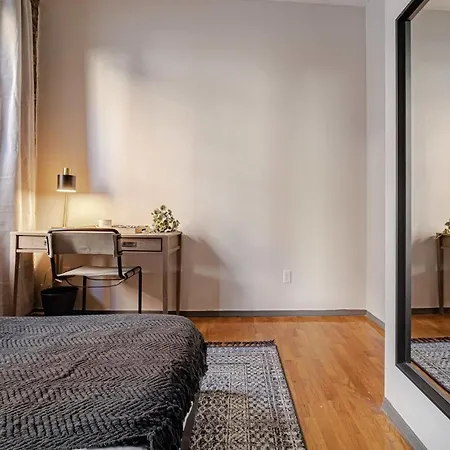 253: Chelsea Apartment New York