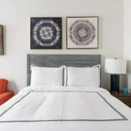 Apartment Stunning 2 Bedroom