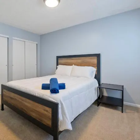 Modern 3 Bed At Mid West *
