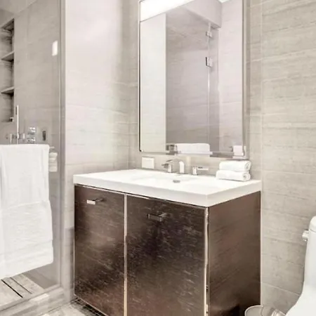 Lovely 2 Bedroom In Nyc! Apartment New York