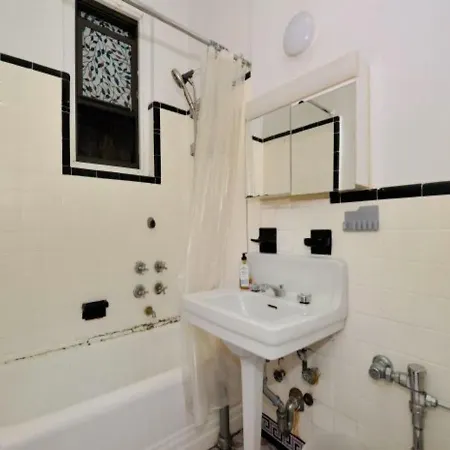 Designer 2bd 1ba In Upper East Side Apartment New York