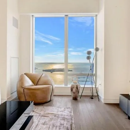 Lovely 2 Bedroom In Nyc! Apartment *