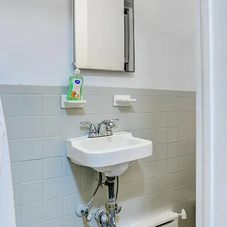 Apartment Heavenly Suites In Perfect Location Of Hell Kitchen New York