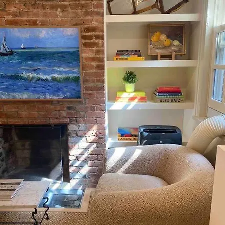 Designer West Village Pool House Apartment New York