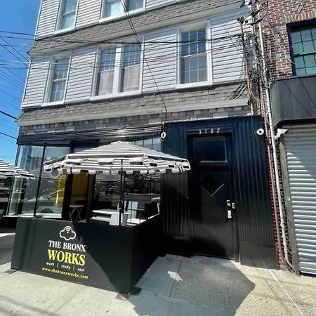 Ny3182furnished Apartm, 3 Br's 4 Beds, 1bath, Kitchen * New York