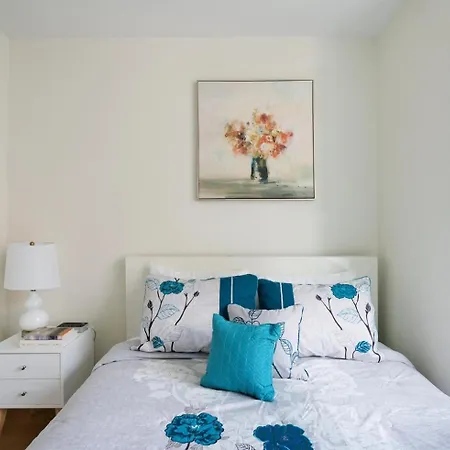 Luxurious 2 Bedroom In * New York