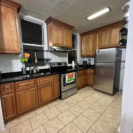 Homestay In Astoria