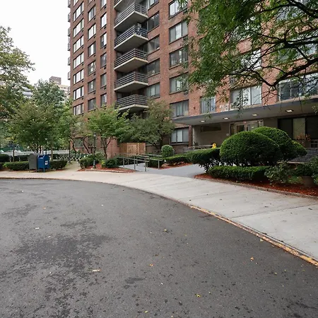 Lovely 2 Bedroom Unit In Nyc! * New York