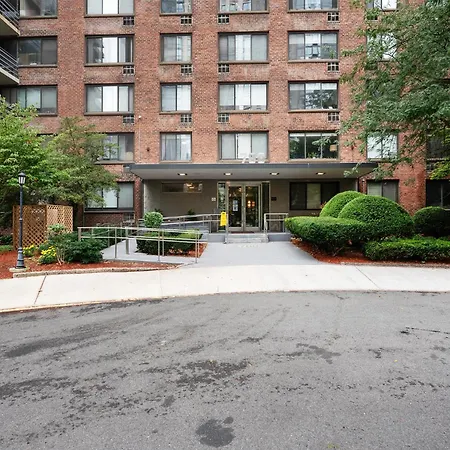 Lovely 2 Bedroom Unit In Nyc! Apartment New York
