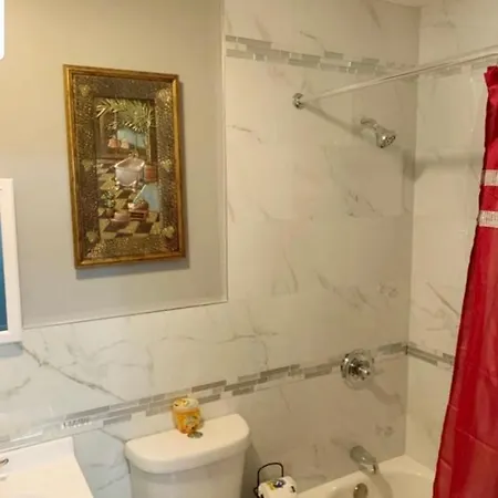 Latisha House Homestay New York