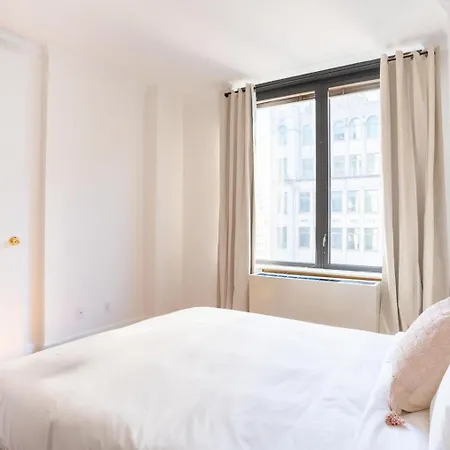 Midtown East 2br W Doorman Gym Nr Bloomingdales Nyc-1352 Apartment *