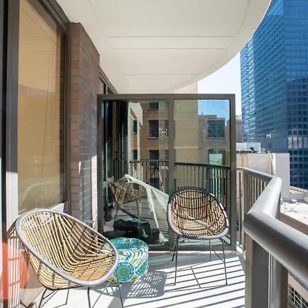 Midtown East 2br W Doorman Gym Nr Bloomingdales Nyc-1352 *
